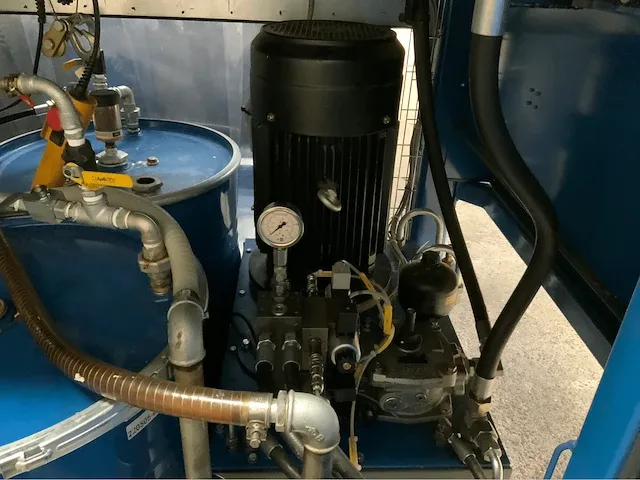 Fast-fix robot internal large diameter pipe coating machine. no-dig system. - afbeelding 67 van  98