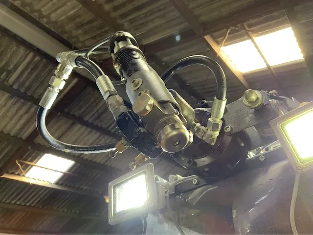 Fast-fix robot internal large diameter pipe coating machine. no-dig system. - afbeelding 66 van  98