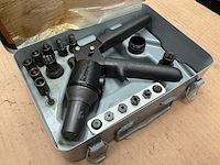 Fastening systems international blind fastener installation kit - afbeelding 1 van  4