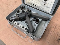 Fastening systems international screw extractors set - afbeelding 3 van  5
