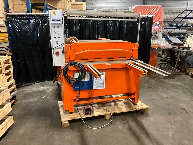 Fasti 1030x2.5 plaat knipmachine - afbeelding 1 van  13