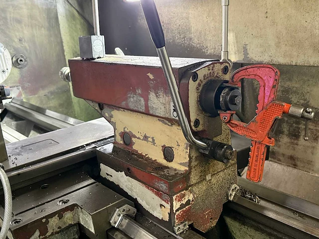 Fat - tur 63mn - cnc lathe - 2000 - afbeelding 6 van  16