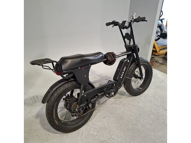 Fatbike, baysigri - afbeelding 12 van  20