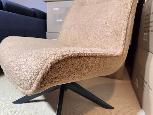 Fauteuil, beige/champagne, zwart metalen poten - afbeelding 5 van  5