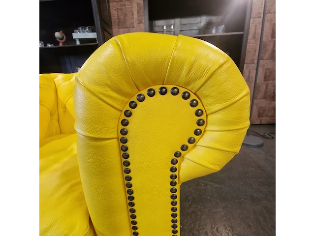 Fauteuil chesterfield, brighton , geel - afbeelding 2 van  5