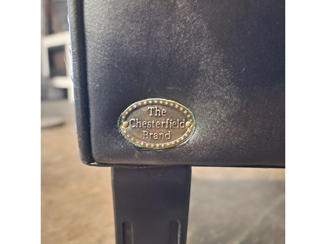 Fauteuil chesterfield , club chair, zwart, zilver - afbeelding 5 van  5