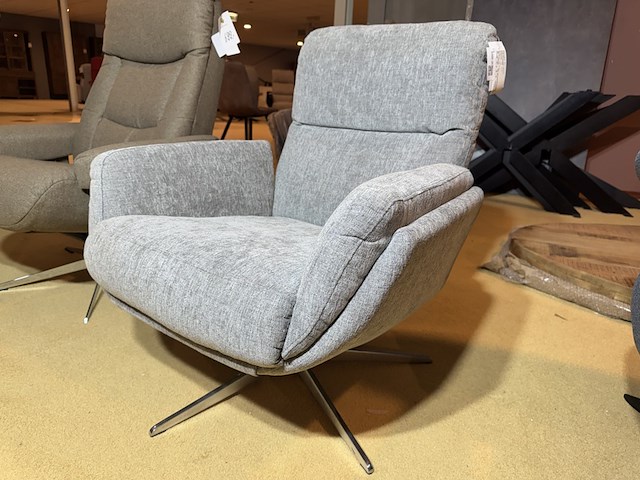 Fauteuil, grijs stof, s, chromen poot - afbeelding 1 van  5