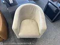 Fauteuil hjort knudsen, licht grijs - cognac - afbeelding 3 van  4