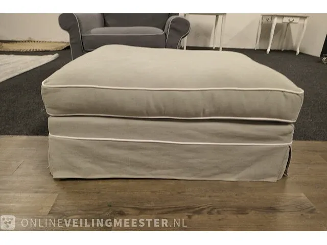 Fauteuil met hocker - afbeelding 3 van  14