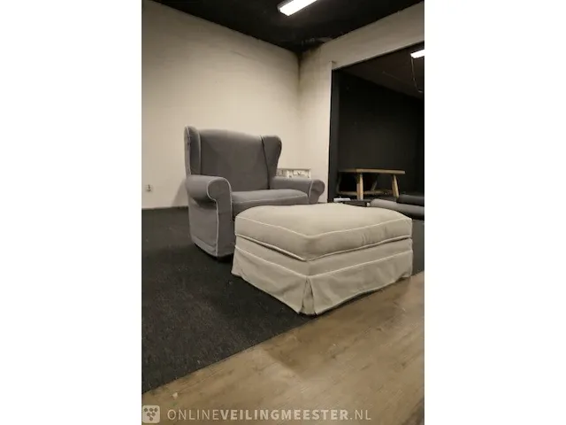 Fauteuil met hocker - afbeelding 7 van  14