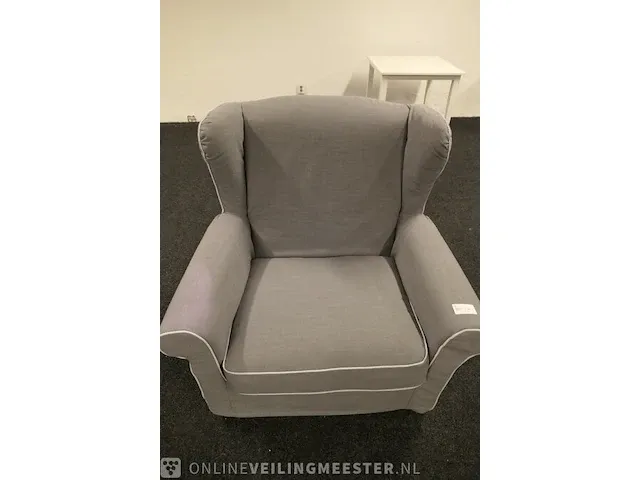 Fauteuil met hocker - afbeelding 12 van  14