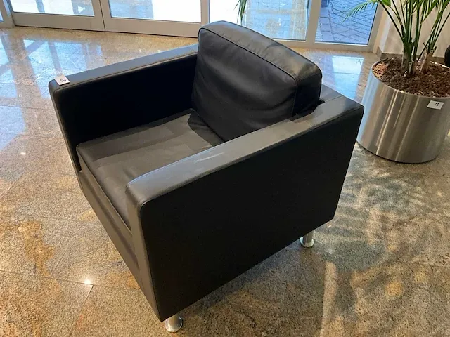 Fauteuil - afbeelding 2 van  2
