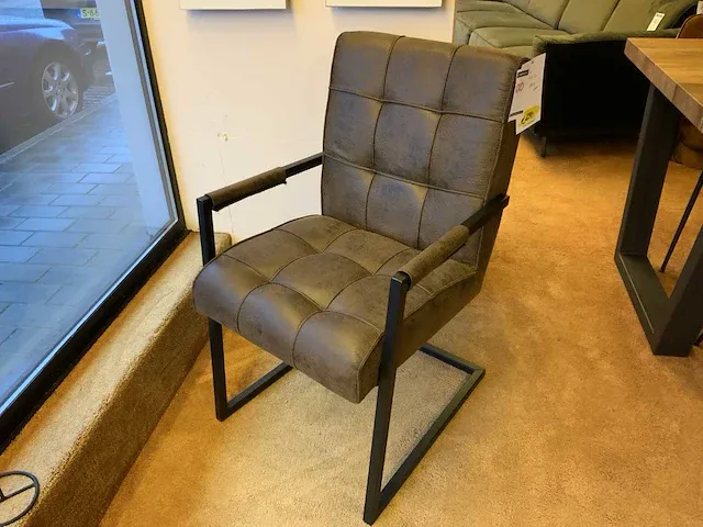 Fauteuil - afbeelding 1 van  2