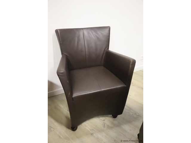 Fauteuils op wielen - rood en zwart (skai) leder gestoffeerd - 6 stuks - afbeelding 3 van  8