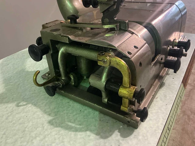 Fav av-2 schalmmachine / skiving machine - afbeelding 3 van  18