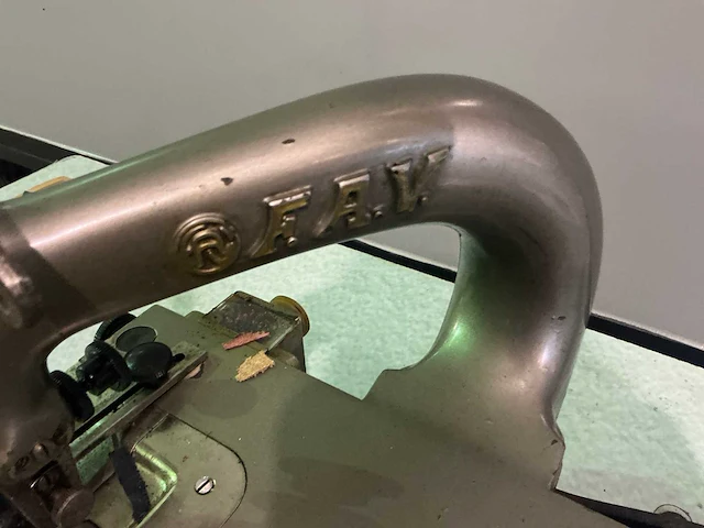 Fav av-2 schalmmachine / skiving machine - afbeelding 14 van  18