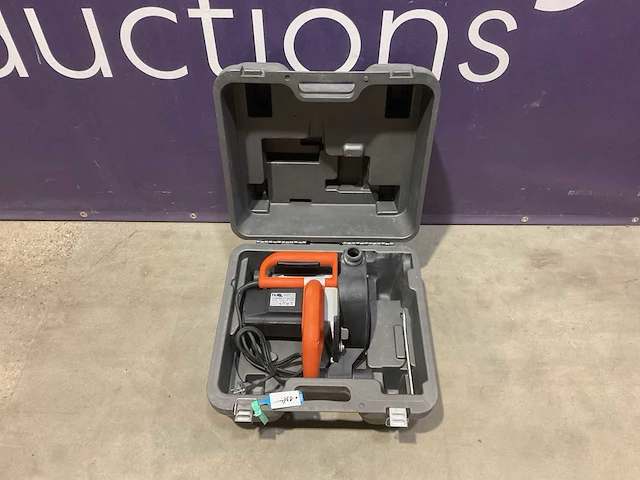 F+b fb-50 sleuvenfreesmachine - afbeelding 1 van  4
