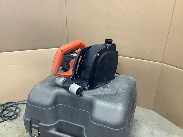 F+b fb-50v muurzaagmachine - afbeelding 1 van  3