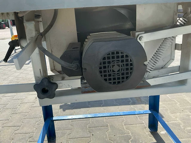 Fbm 85l tafelcirkelzaagmachine - afbeelding 4 van  6