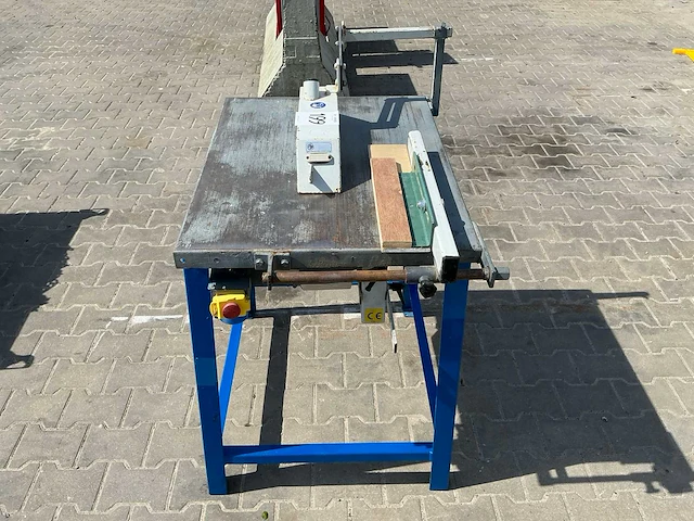 Fbm 85l tafelcirkelzaagmachine - afbeelding 4 van  7