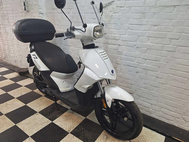Fd motors citystar nipponia 25 km elektrische bezorgscooter - afbeelding 7 van  8