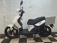 Fd motors citystar nipponia 25 km elektrische bezorgscooter