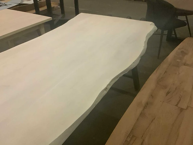 Feelgood acacia white live edge eetkamertafel - afbeelding 6 van  6