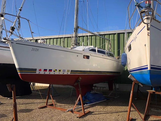 Feeling - kajuitzeilboot - afbeelding 1 van  25