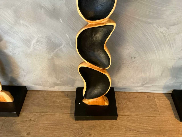 Feelings asmara sculptuur - afbeelding 4 van  5