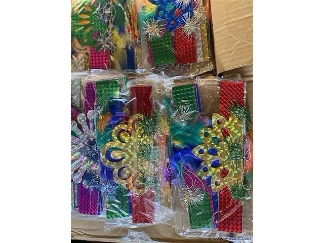 Feestkroontjes per 6 verpakt, 144 x 6 stuks - afbeelding 1 van  3