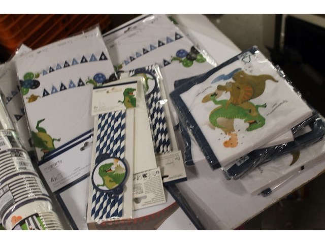 Feestset dino - afbeelding 4 van  7