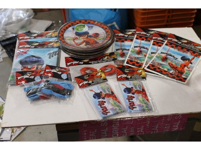 Feestset miraculous set 2 - afbeelding 5 van  7