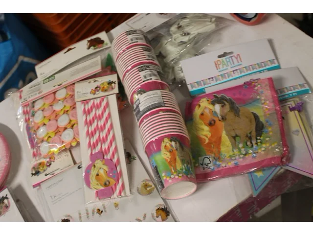 Feestset paarden - afbeelding 4 van  7