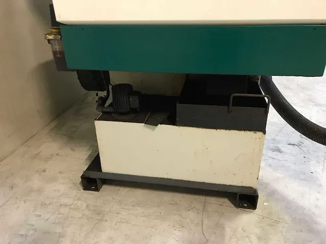 Fehlmann - picomax 54 - cnc milling machines - afbeelding 7 van  8