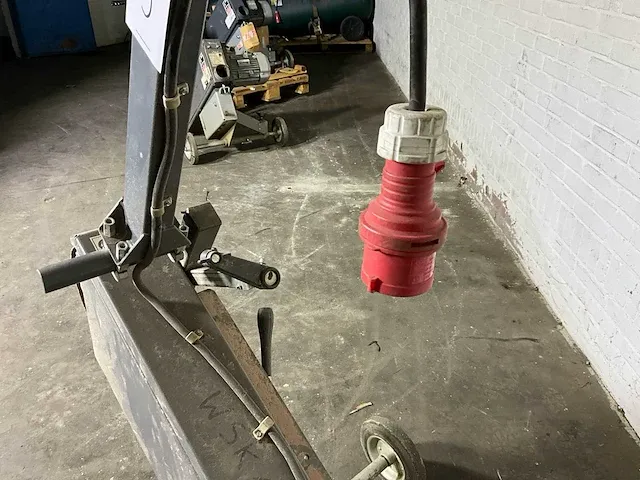 Fein grit 75 bandschuurmachine - afbeelding 4 van  9