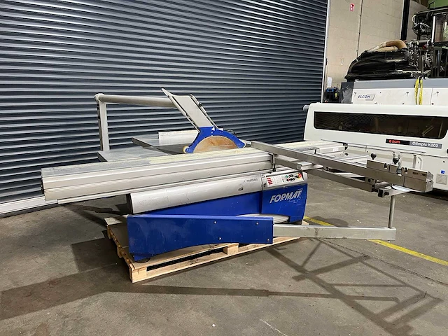 Felder - format 4 kappa x-motion - formaatcirkelzaagmachine - 2002 - afbeelding 23 van  25