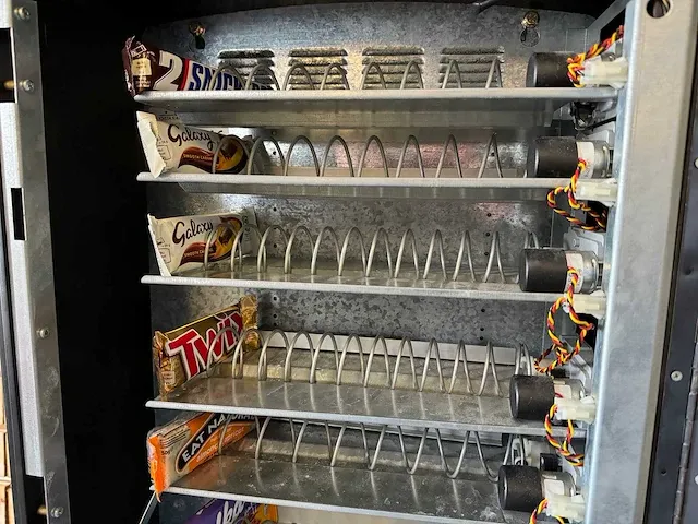 Felix 8's - q606038da - vending machine - afbeelding 7 van  10