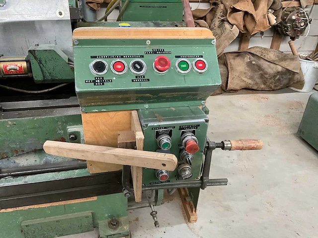 Fell - woodturning lathes - 1978 - afbeelding 2 van  30