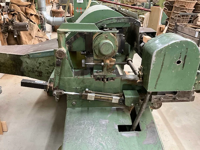 Fell - woodturning lathes - 1978 - afbeelding 5 van  30