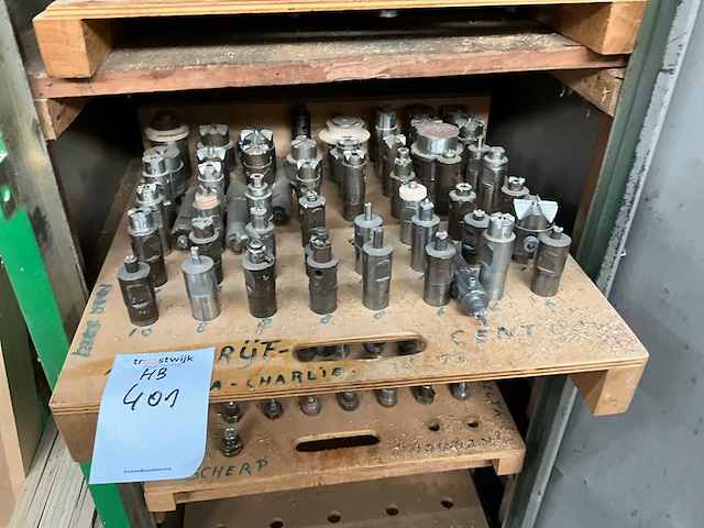 Fell - woodturning lathes - 1978 - afbeelding 19 van  30