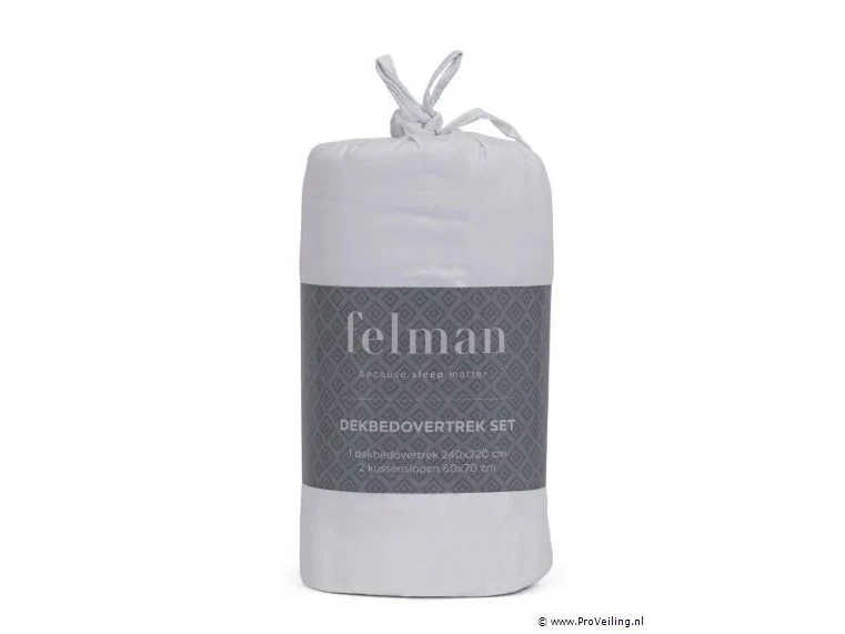 Veiling van diverse goederen o.a. werkhandschoenen & norwegian blue premium hoofdkussens – bieden vanaf 5 euro!