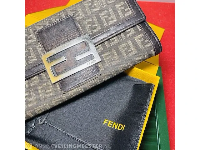 Fendi luxe lange portomonnee in doos - afbeelding 4 van  5
