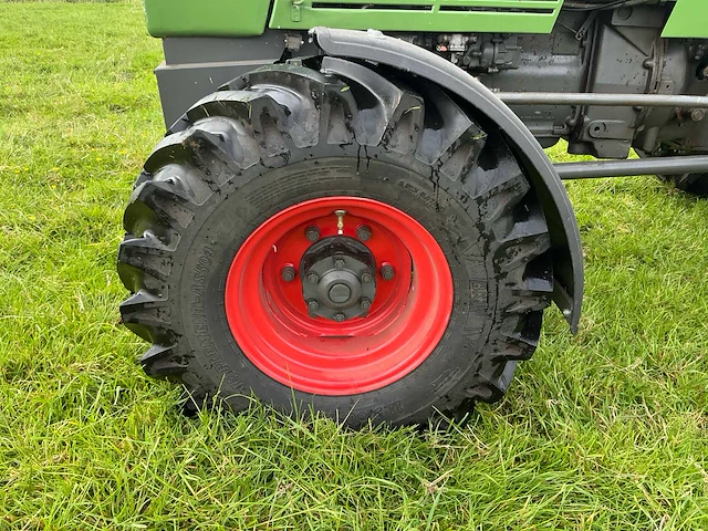 Fendt - 1968 - 3sa - vierwielaangedreven landbouwtractor - afbeelding 5 van  43