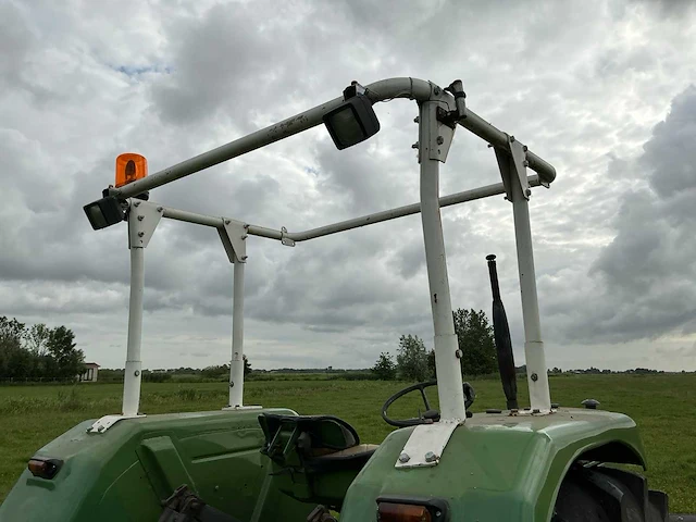 Fendt - 1968 - 3sa - vierwielaangedreven landbouwtractor - afbeelding 15 van  43