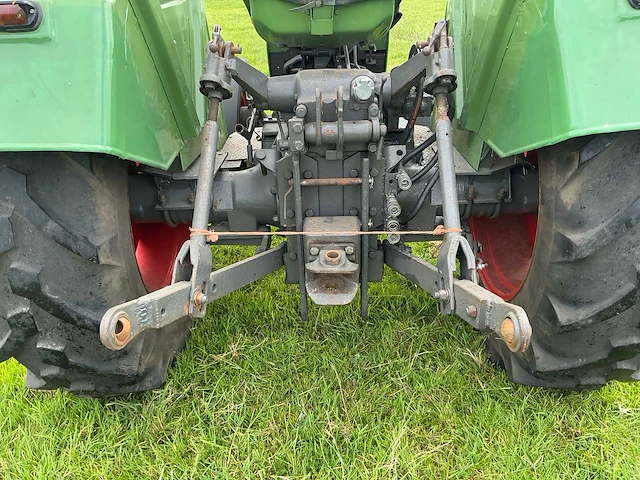 Fendt - 1968 - 3sa - vierwielaangedreven landbouwtractor - afbeelding 17 van  43