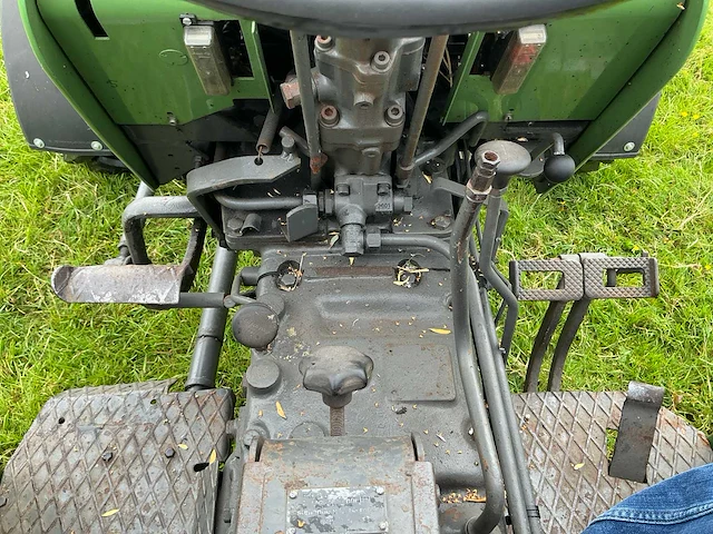 Fendt - 1968 - 3sa - vierwielaangedreven landbouwtractor - afbeelding 27 van  43
