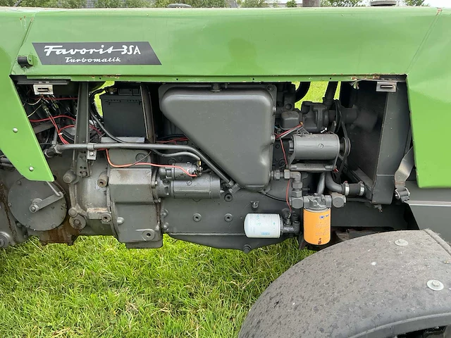 Fendt - 1968 - 3sa - vierwielaangedreven landbouwtractor - afbeelding 33 van  43