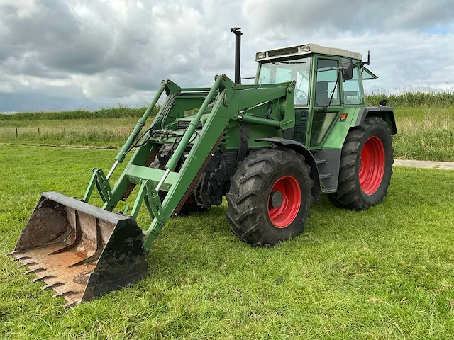 Fendt - 1992 - farmer 311 lsa - vierwielaangedreven landbouwtractor - afbeelding 1 van  67