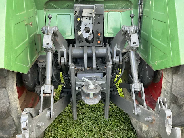 Fendt - 1992 - farmer 311 lsa - vierwielaangedreven landbouwtractor - afbeelding 29 van  67