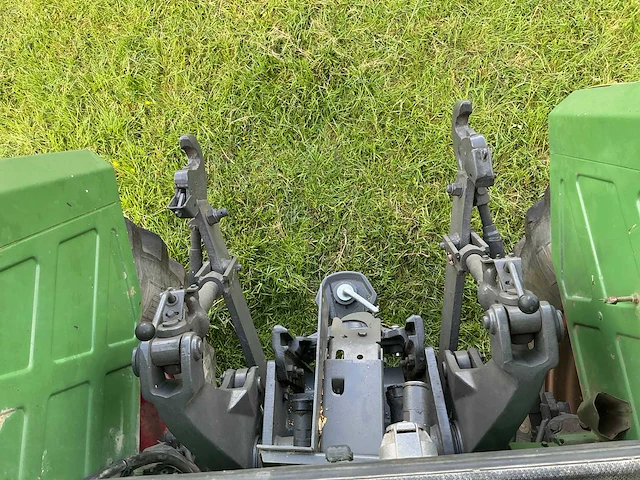 Fendt - 1992 - farmer 311 lsa - vierwielaangedreven landbouwtractor - afbeelding 54 van  67
